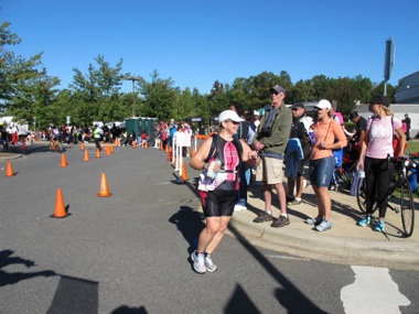 Here I am rounding one of the last few turns on the run...smiling and representing for Tough Cookies!
